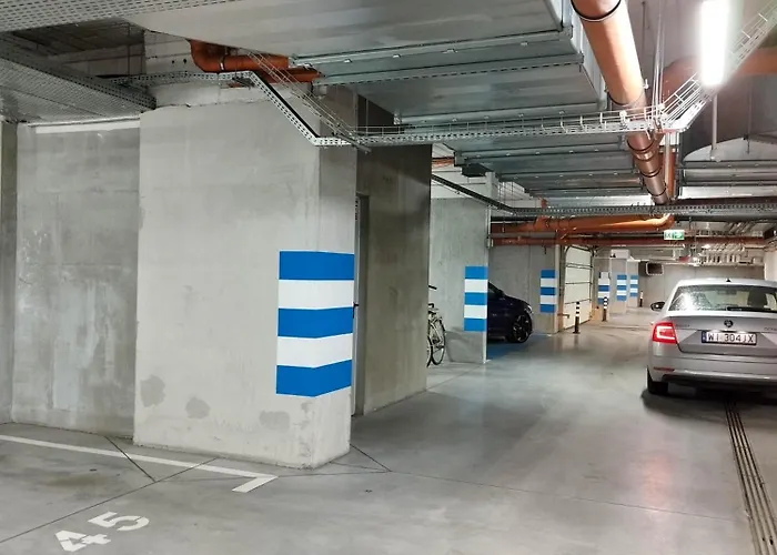 White & Blue Apartament *